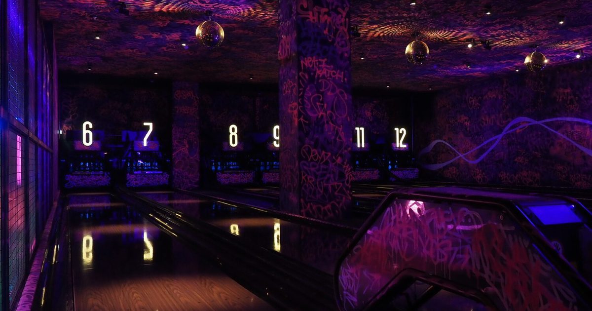 Pool Lane7 Lane7 | Midsummer Place