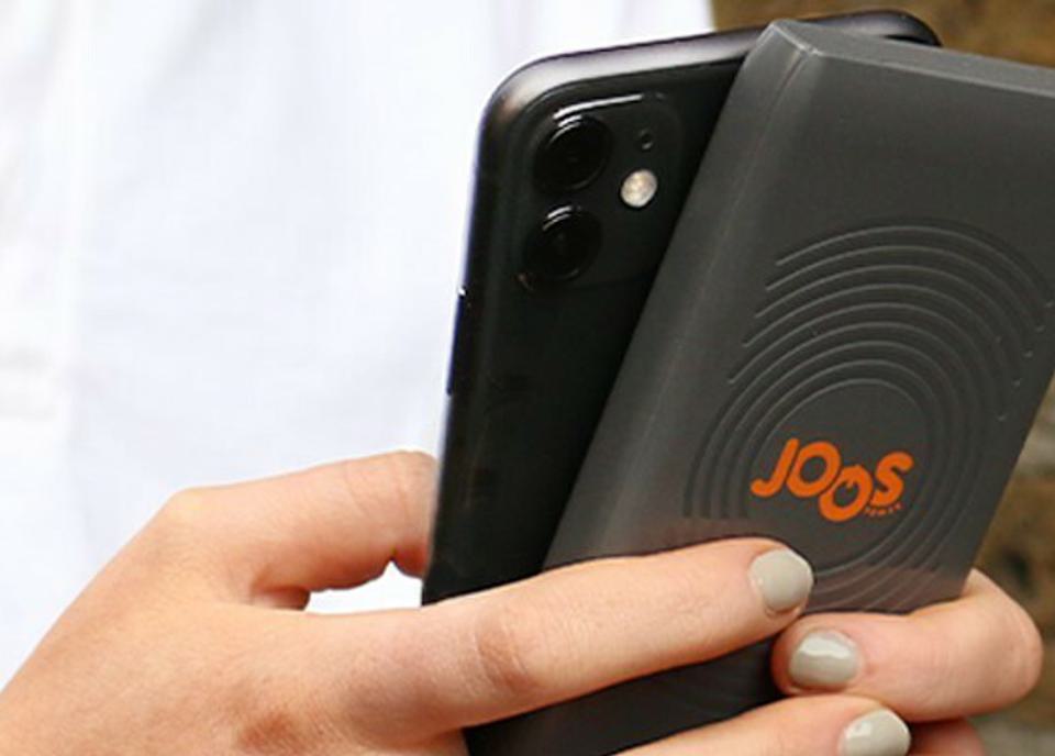 Joos mobile phone charging 600x400b